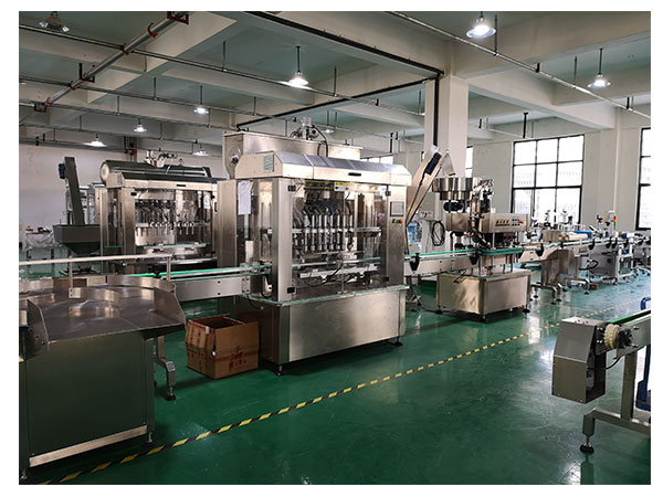 全自動咖喱醬灌裝生產線